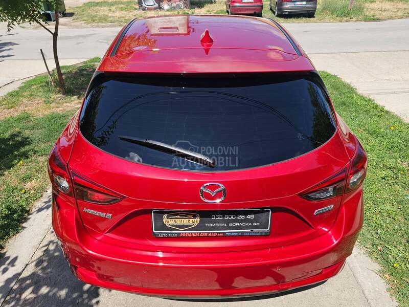 Mazda 3 2.0 REVOLUTION CH