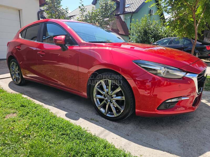 Mazda 3 2.0 REVOLUTION CH
