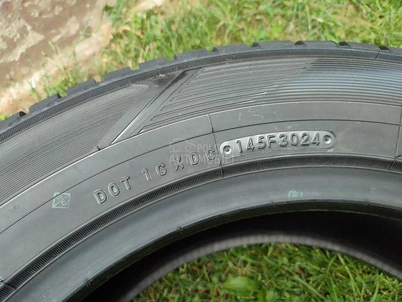 Toyo 235/60 R18 Zimska