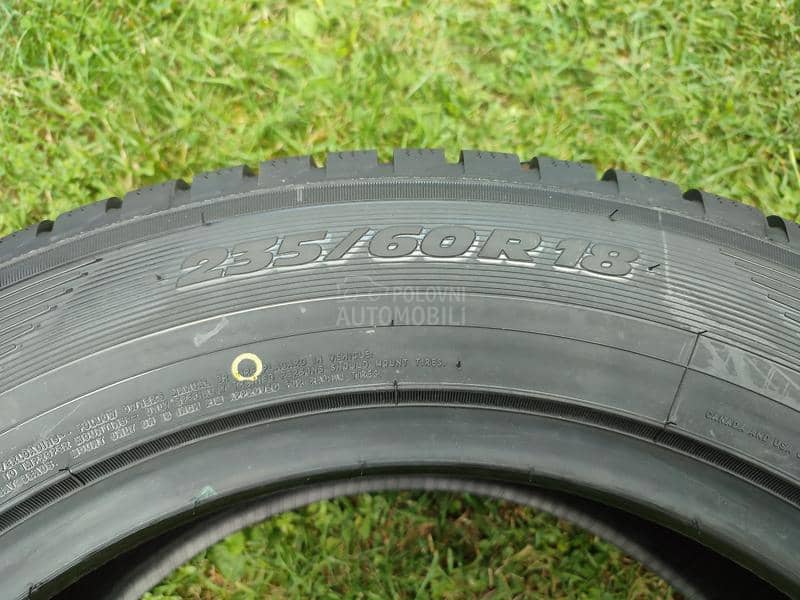 Toyo 235/60 R18 Zimska