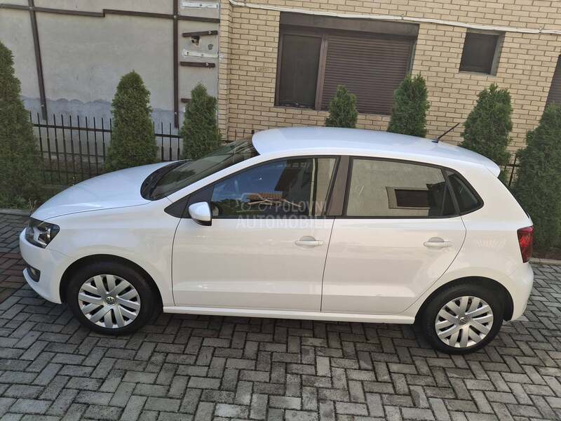 Volkswagen Polo 1.4 B  EDITION