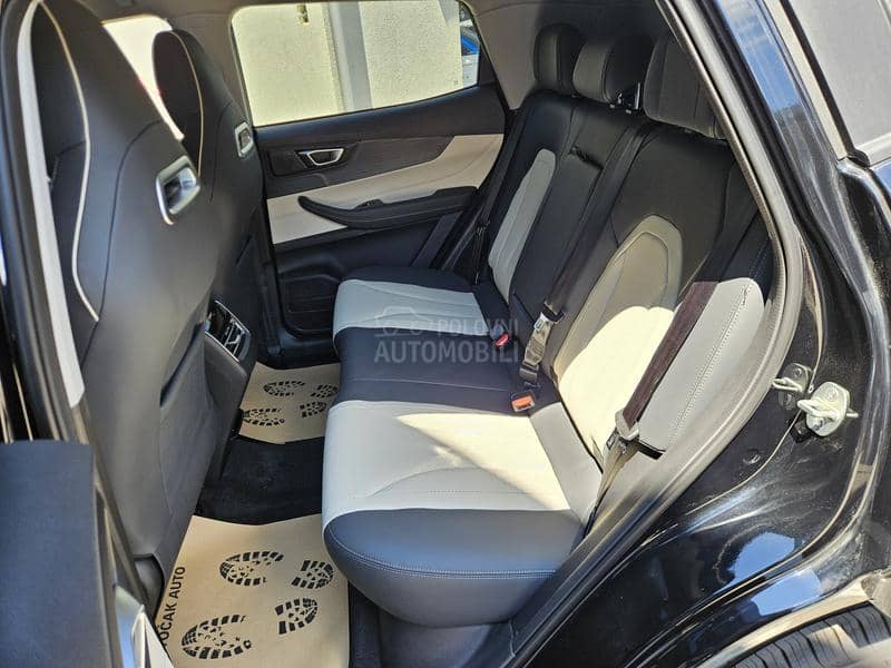 Chery Tiggo 4 AT PRO LUXURY