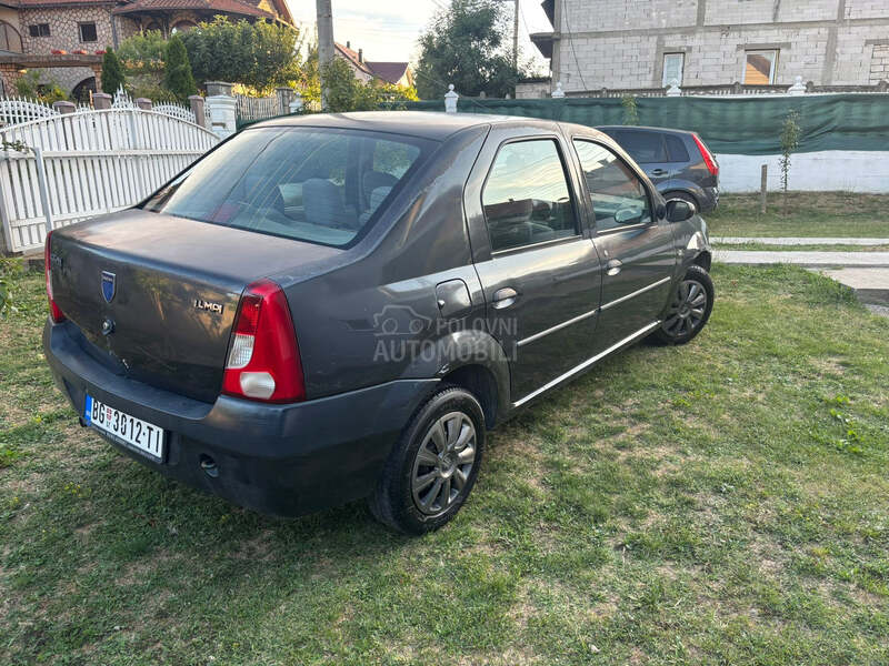 Dacia Logan 