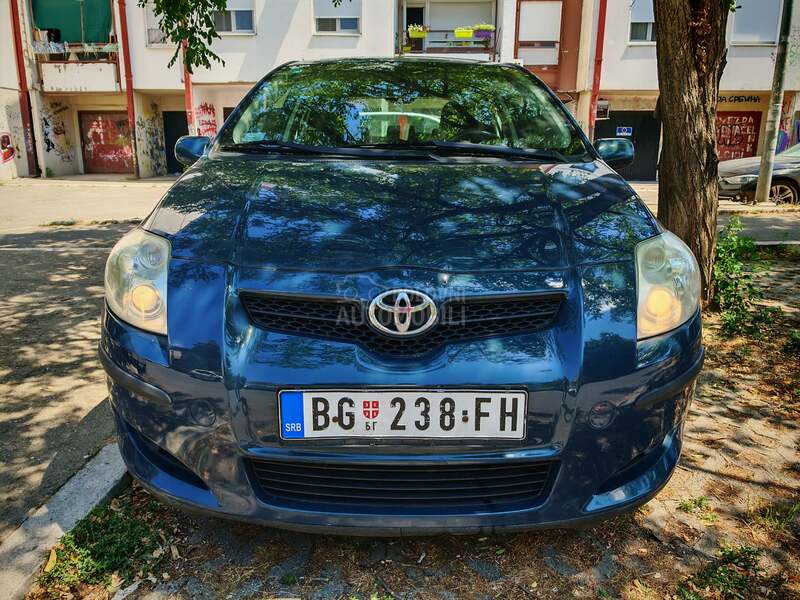 Toyota Auris 1.4 D4-D