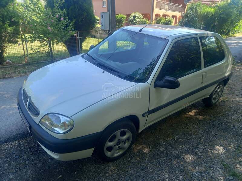 Citroen Saxo 