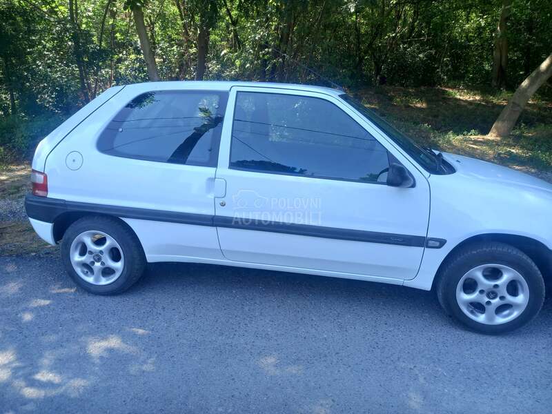 Citroen Saxo 