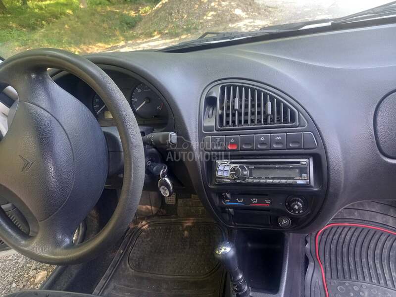 Citroen Saxo 