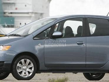 Mitsubishi Colt 08-12 god -  kompletan auto u delovima