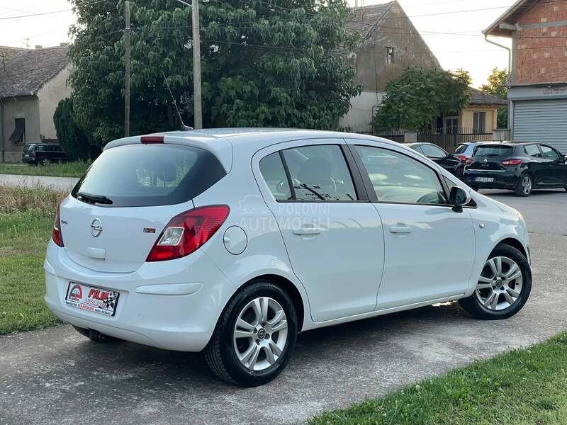 Opel Corsa D 1.3 CDTI NA.VI