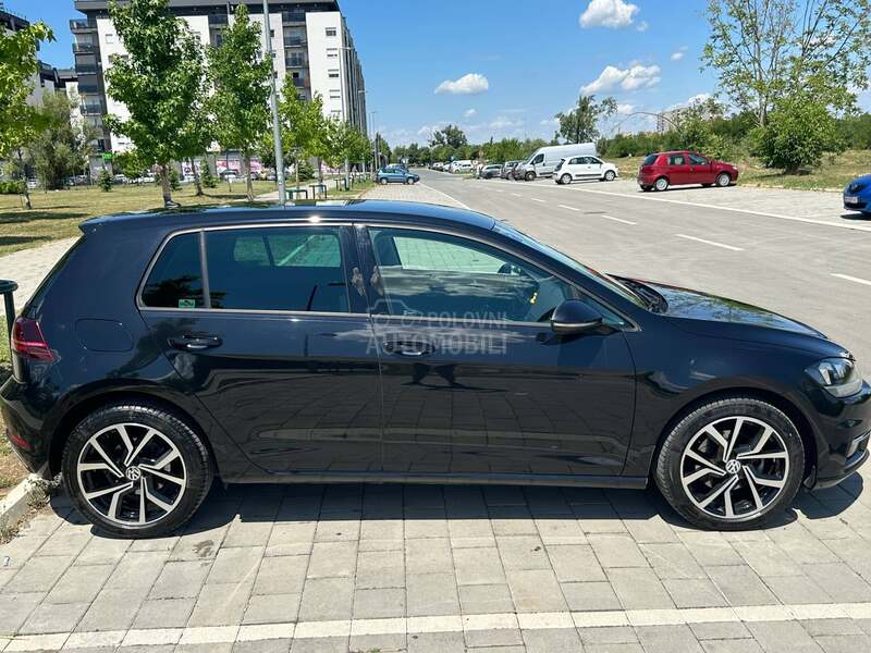 Volkswagen Golf 7 7.5 1.6 TDI/VIRT/DSG
