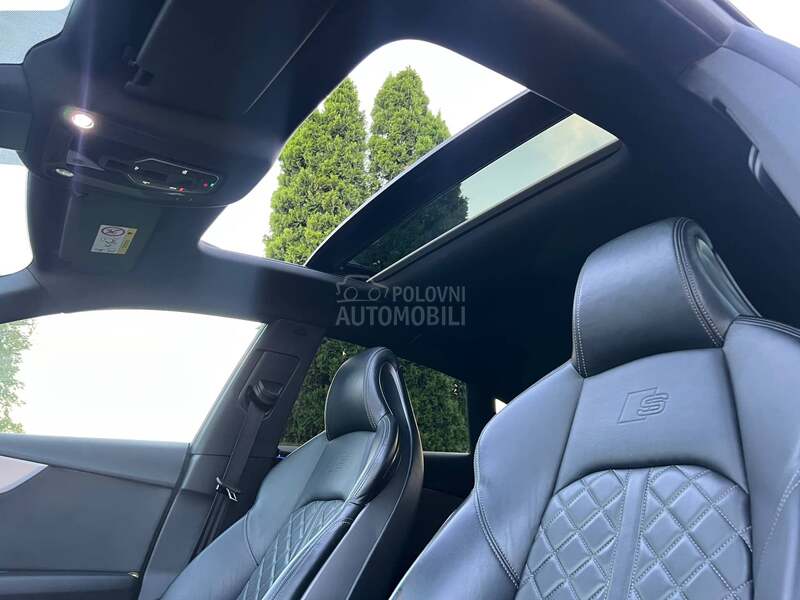 Audi A5 S-Line BLACK EDITION
