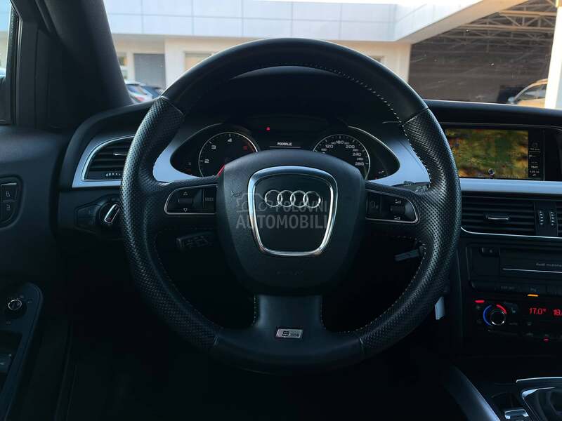Audi A4 2.0 TDI S-LINE CH