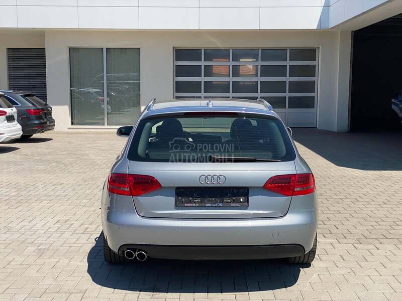 Audi A4 2.0 TDI S-LINE CH