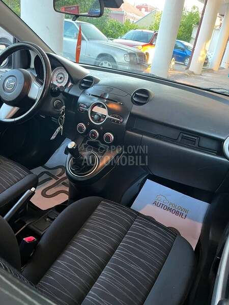 Mazda 2 1.3i ANNIVERSARY CH