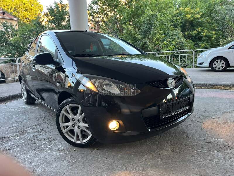Mazda 2 1.3i ANNIVERSARY CH