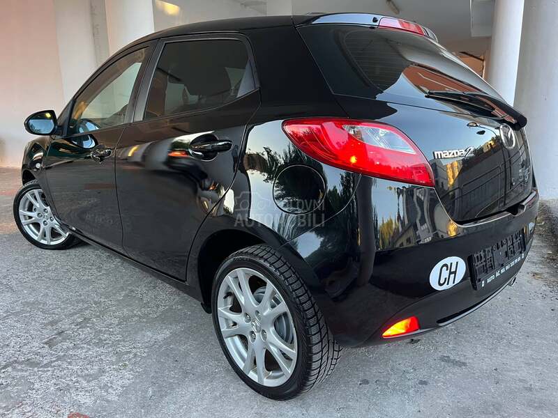 Mazda 2 1.3i ANNIVERSARY CH