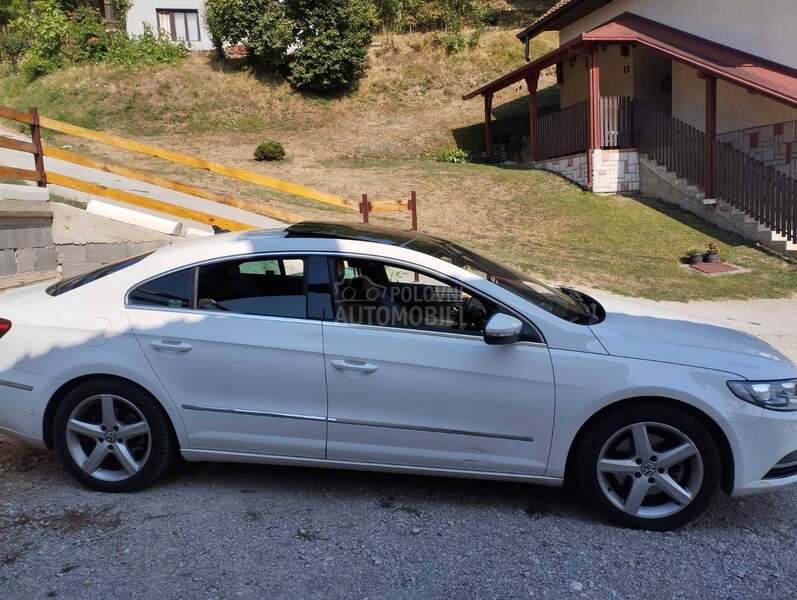 Volkswagen Passat CC 1.8