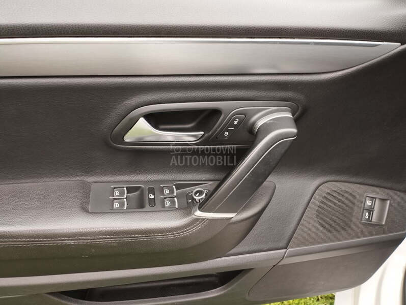 Volkswagen Passat CC 1.8