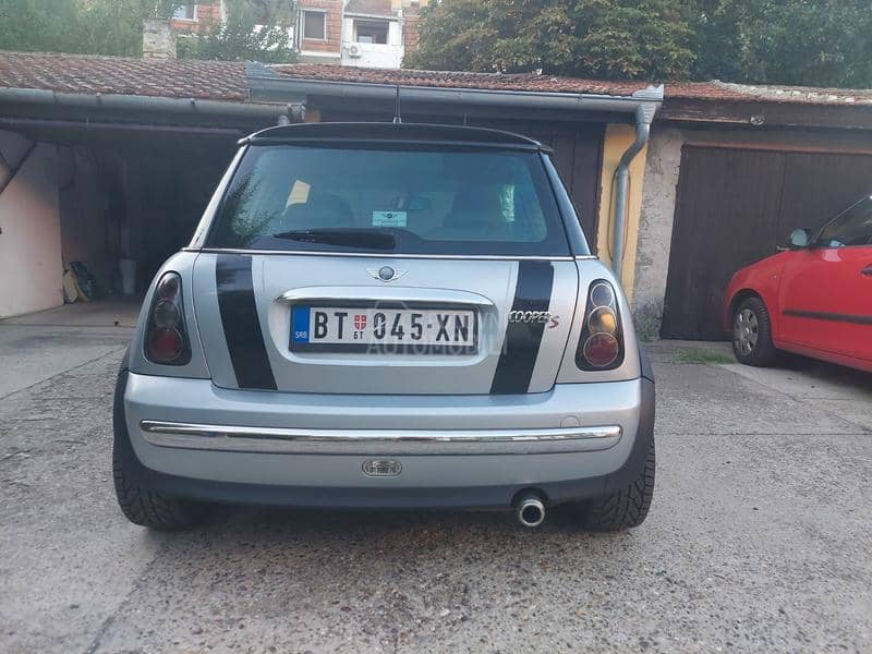 MINI Cooper 