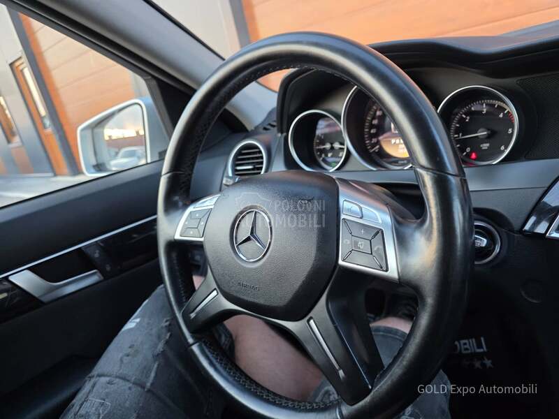 Mercedes Benz C 220 AUT AVANTGARDE