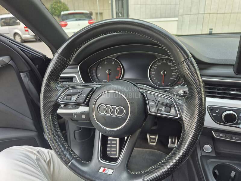 Audi A4 3xS line 190 quattro