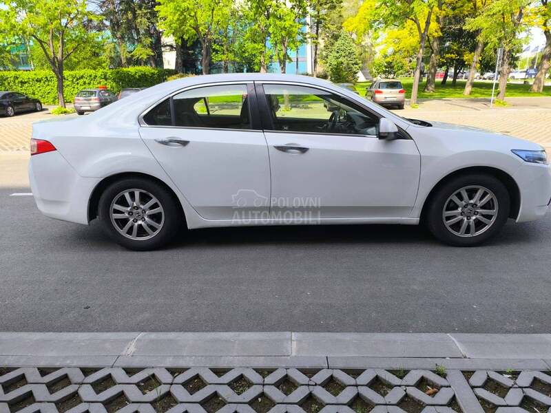 Honda Accord 2.0