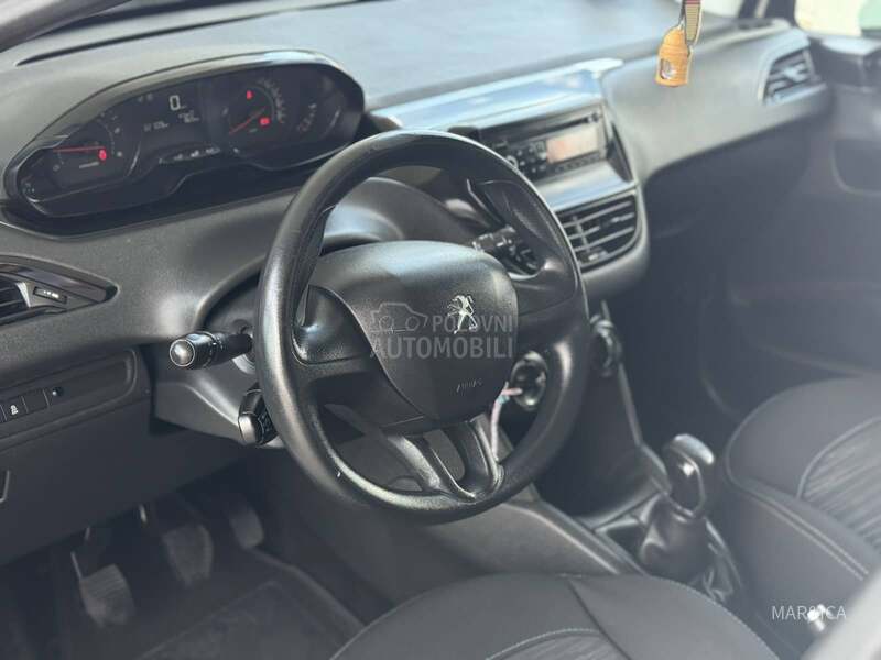 Peugeot 208 1.4 HDI