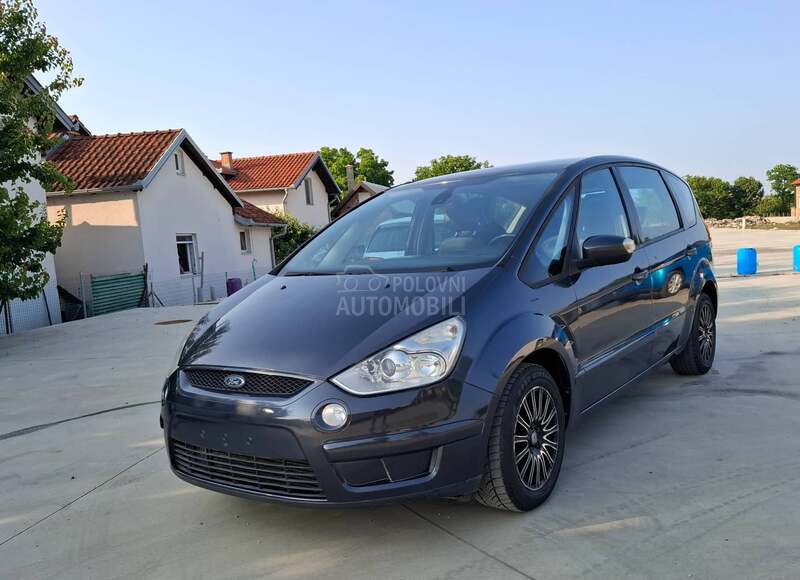 Ford S-Max 
