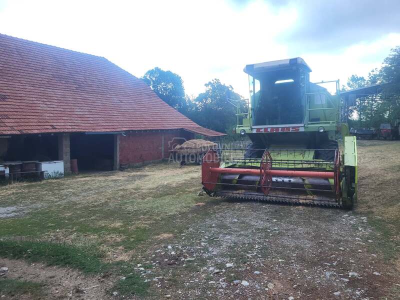 Claas Dominator 66