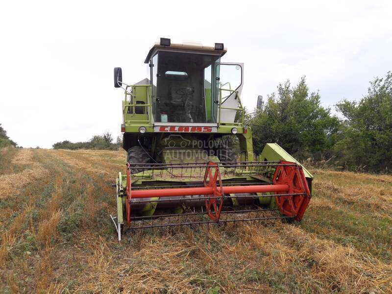 Claas Dominator 66