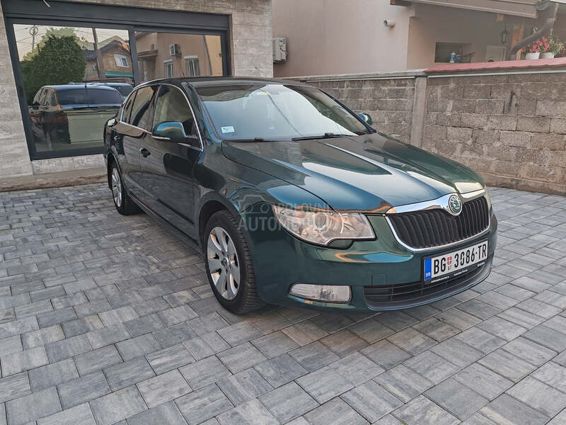 Škoda Superb 
