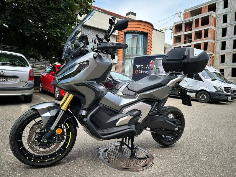 Honda X adv 750
