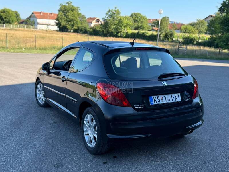 Peugeot 207 