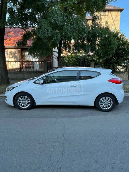 Kia pro_cee`d 