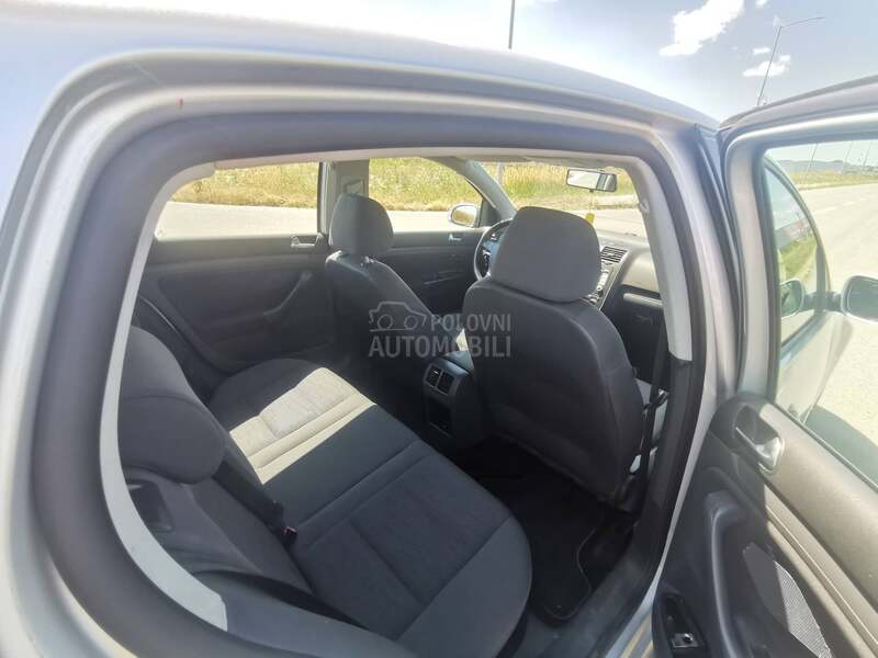 Volkswagen Golf 5 