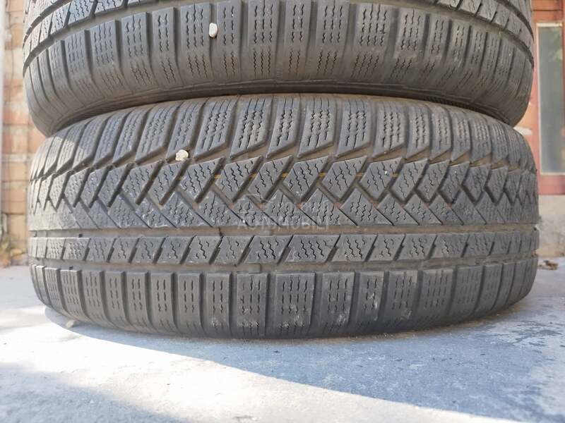 Continental 215/65 R16 Zimska