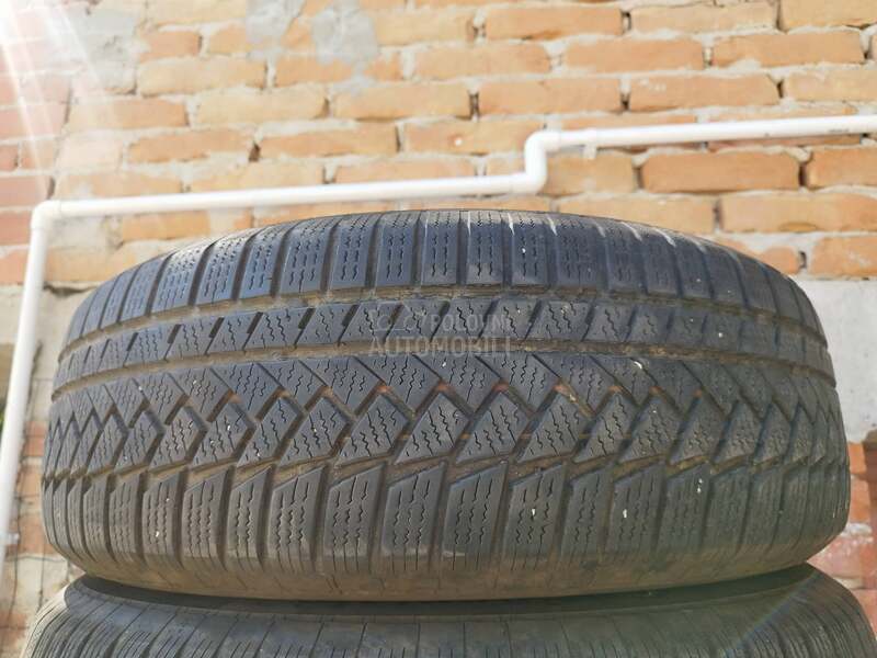 Continental 215/65 R16 Zimska