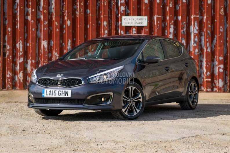 Kia cee`d 2015. god. -  kompletan auto u delovima