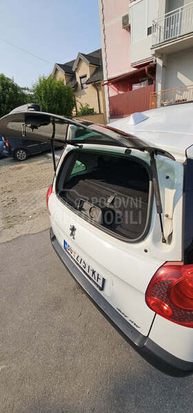 Peugeot 207 sw