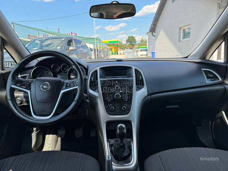 Opel Astra J 1.7  CDTI