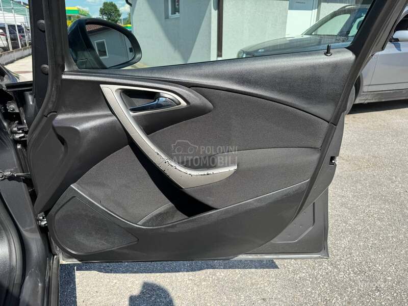 Opel Astra J 1.7  CDTI