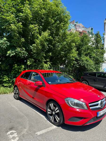 Mercedes Benz A 180 Blueefficiency, 2014