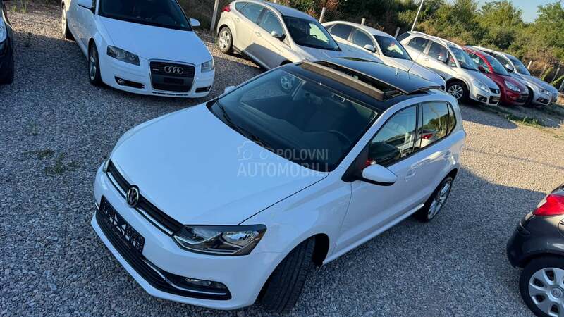 Volkswagen Polo PANO / HIGHLINE