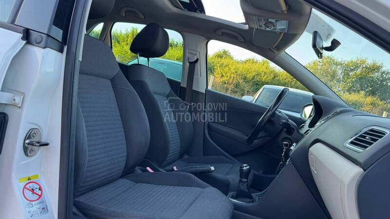 Volkswagen Polo PANO / HIGHLINE