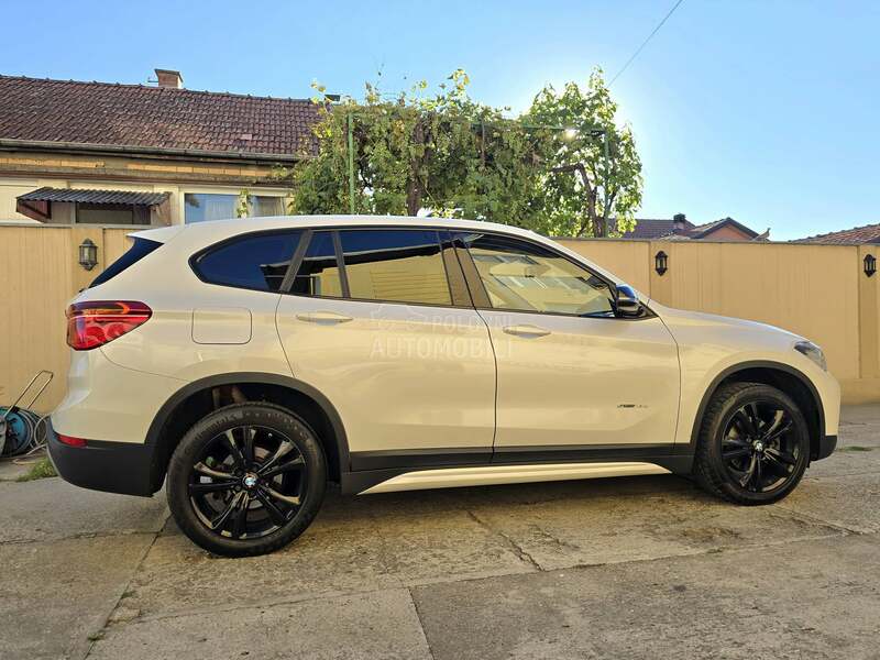 BMW X1 2.0D Sportline Perla