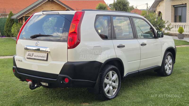 Nissan X-Trail 2.0d  AUT/4x4
