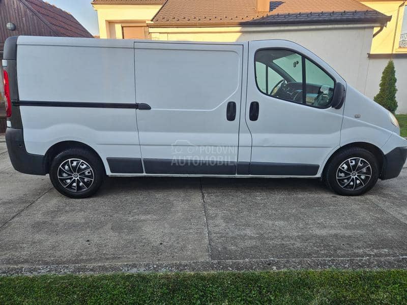 Renault Trafic 2.0 CDTI  LONG