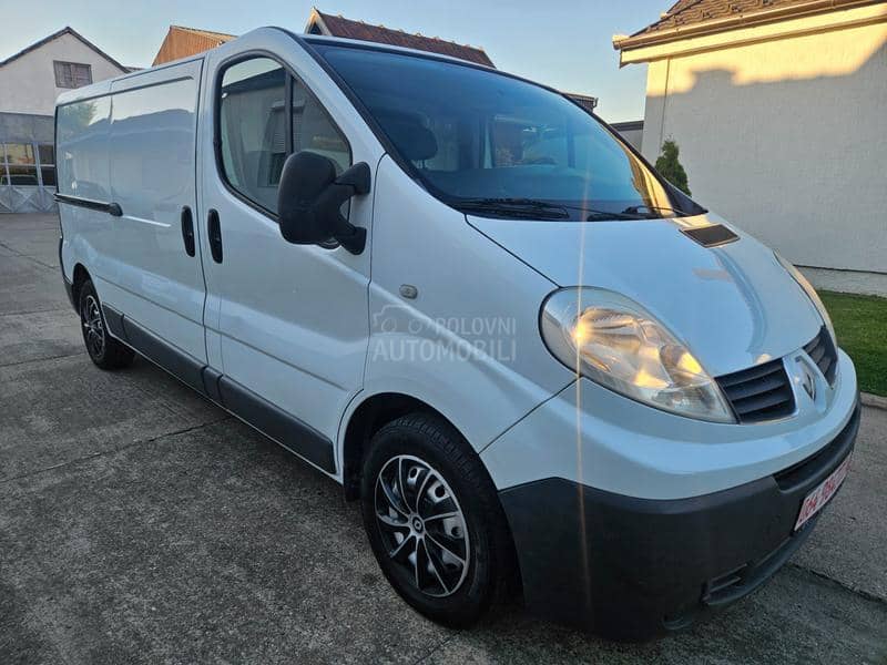 Renault Trafic 2.0 CDTI  LONG