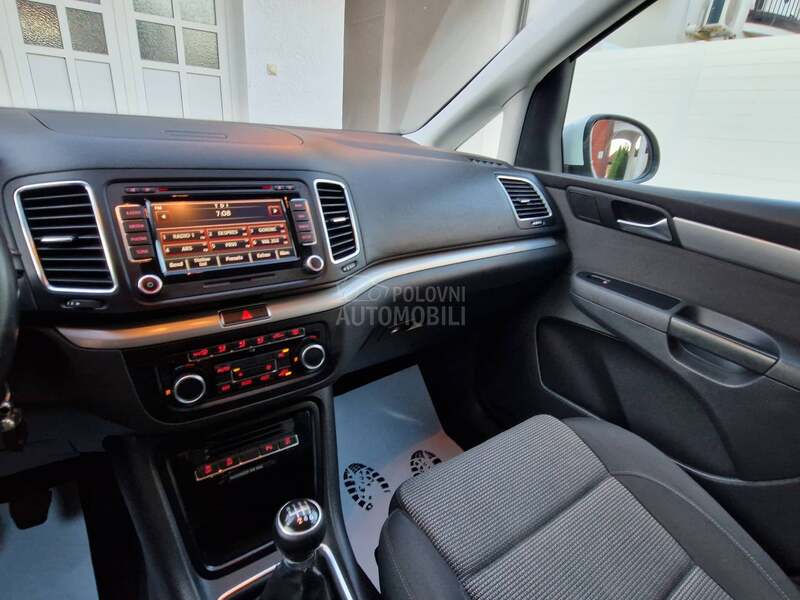 Volkswagen Sharan 2.0 TDI 7S Nav Xenon