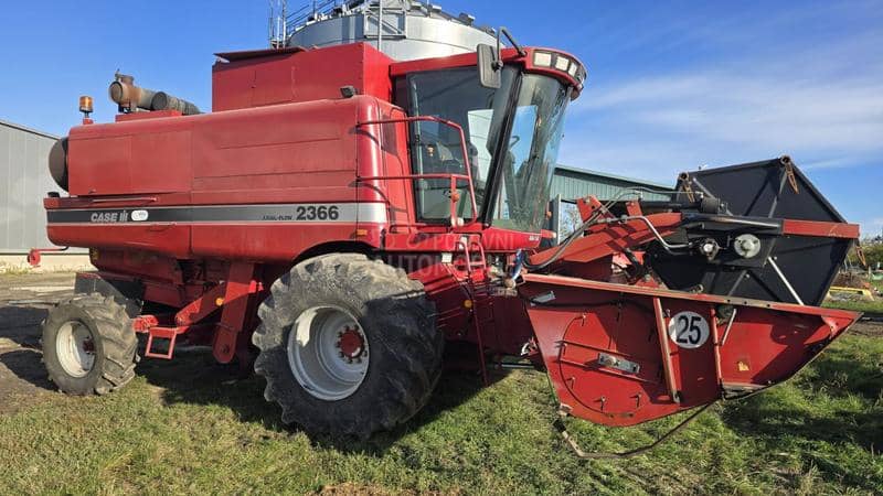 Case IH 2366